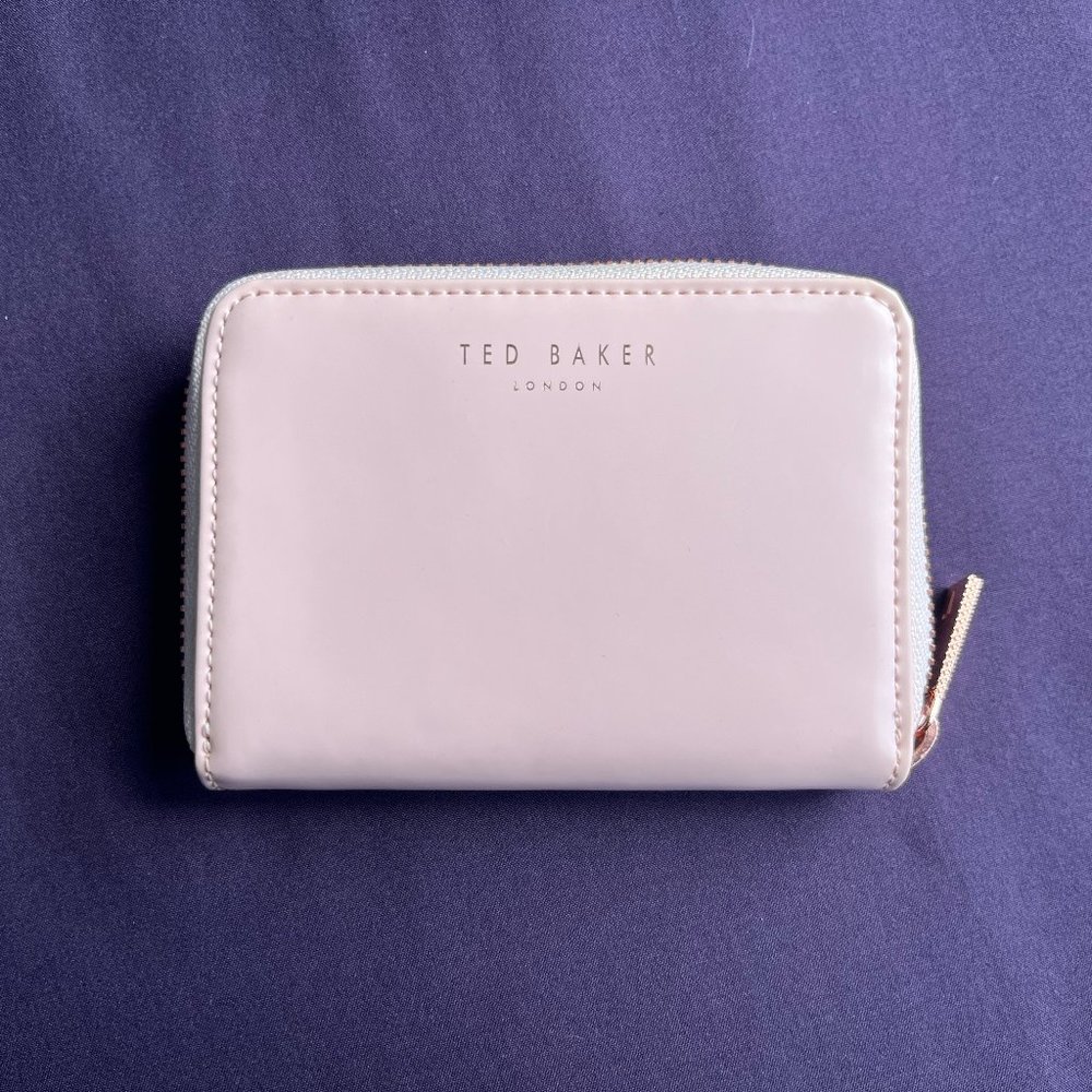 Ted Baker Omarion Leather Small Wallet Pink